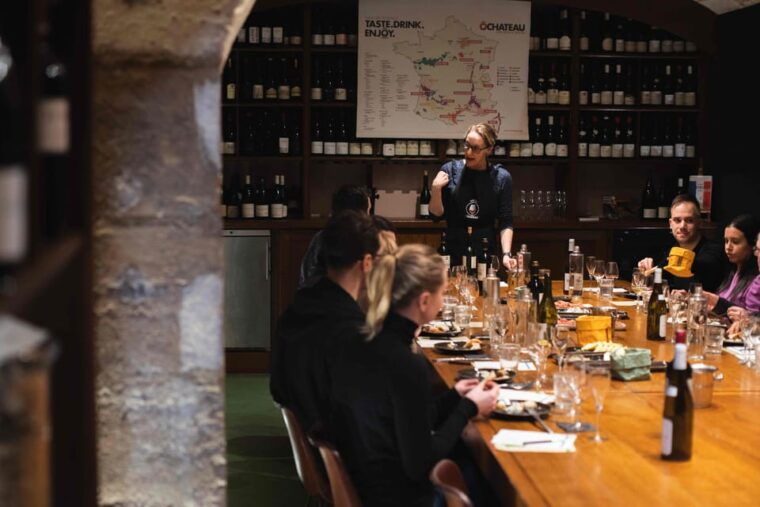 Paris: Wine and Cheese Lunch - Expert Guidance
