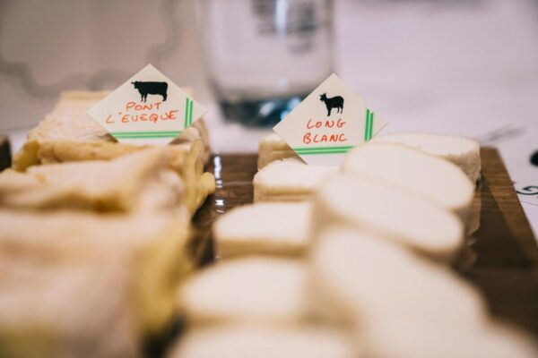 Paris: Wine and Cheese Pairing - Sommelier Expertise