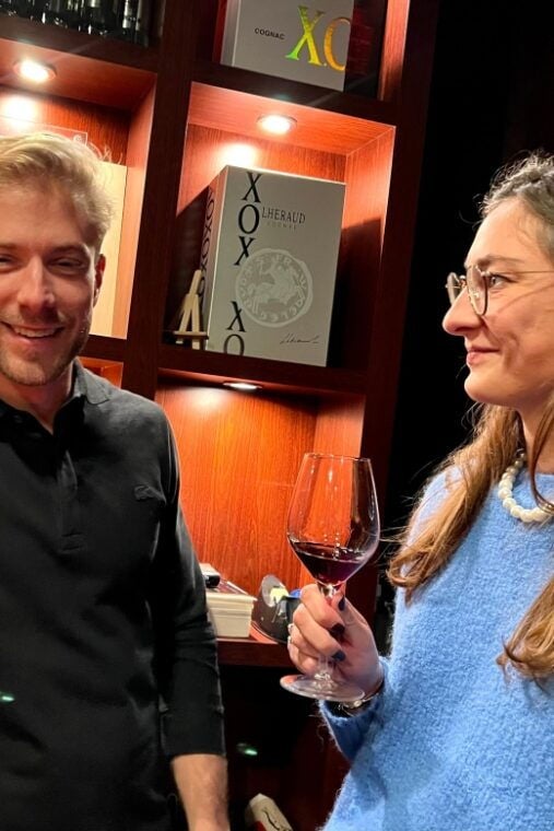 Paris: Wine Tasting at the Cellar of Joël Robuchon - Customer Experiences and Feedback