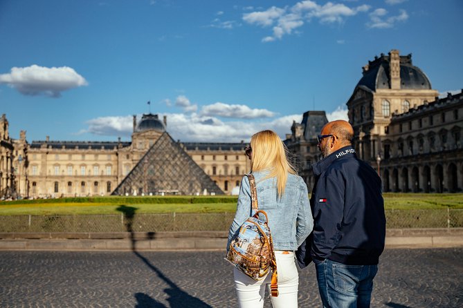 Paris With Locals: Louvre PRIVATE Tour With a Local - Meeting and Pickup Information