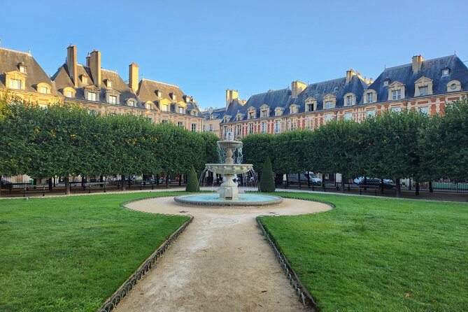 Paris Without People - Sunrise Bike Tour - The Sum Up