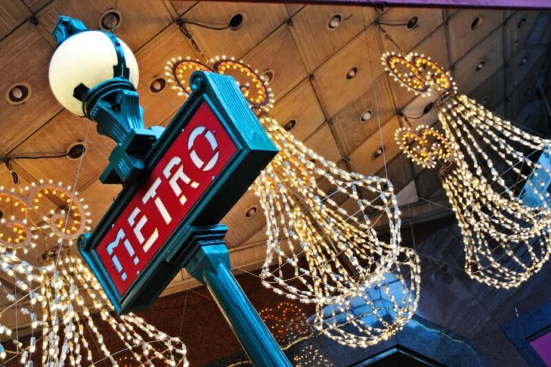 Parisian Christmas Magic from Notre-Dame to Vendôme Private - Good To Know