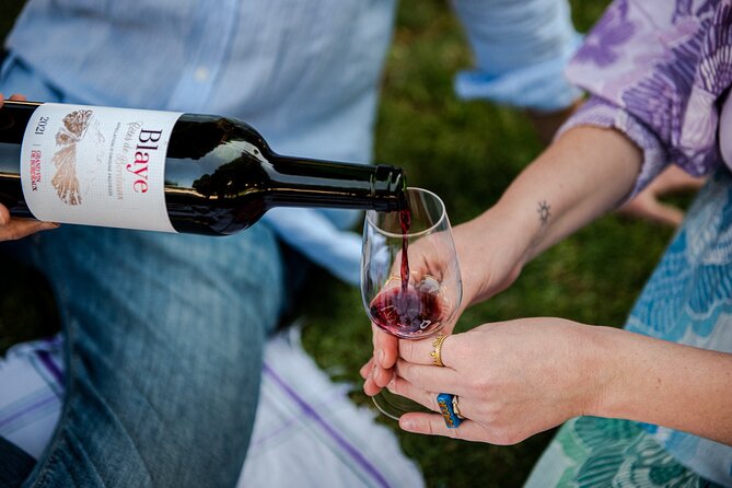 Parisian Romantic Picnic - Picnic Service Details