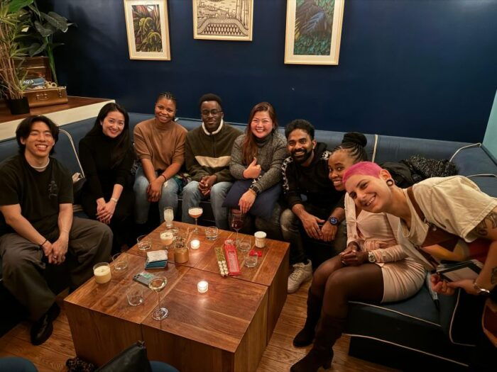 Parisolo Meet-Up:A Cultural Stroll,Drinks and Socializing - Fostering Connections Among Travelers