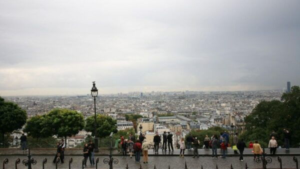 Paris:Private Montmartre Tour & Sacre Coeur With Local Guide - Frequently Asked Questions