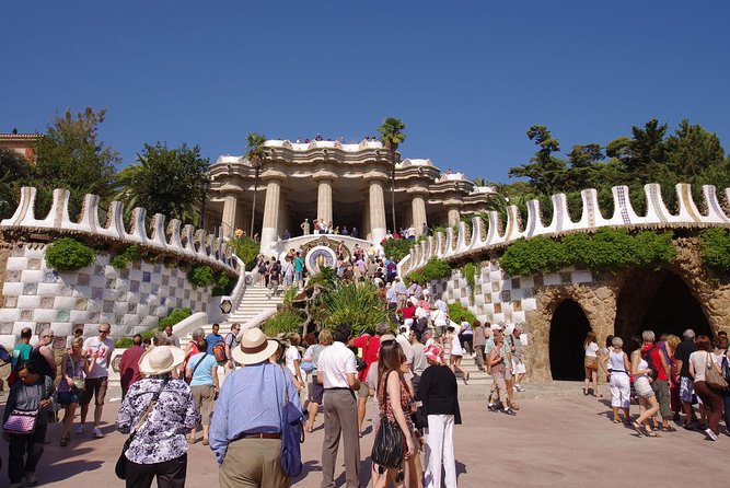 Park Guell Guided Private Tour - Meeting and Pickup Details