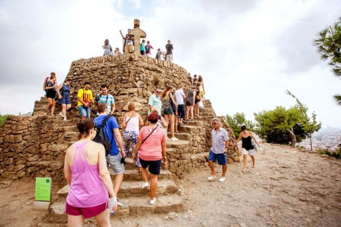 Park Güell: Guided Tour With Optional Gaudí Experience Entry - Customer Reviews and Ratings
