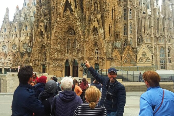 Park Guell & Sagrada Familia Private Tour With Hotel Pick-Up - Directions for Booking the Private Tour