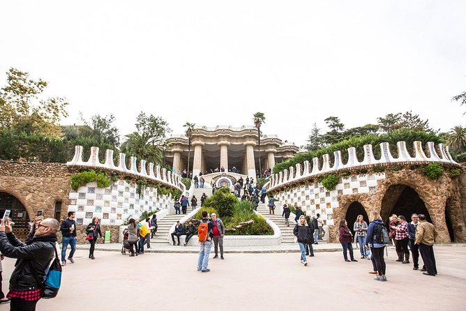 Park Guell & Sagrada Familia Skip the Line Tour in Barcelona - Feedback and Issues