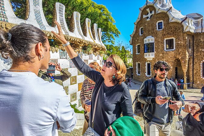 Park Guell Small Group Guided Tour With Skip the Line Ticket - Booking and Price