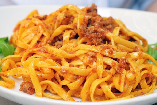 Parmesan, Balsamic Vinegar and Ferrari with Lunch - Who Will Love This Tour?