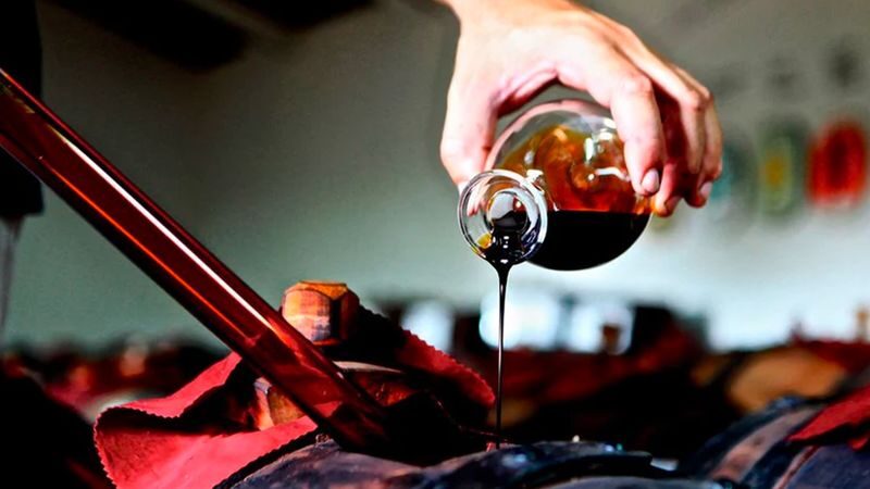 Parmesan cheese, Parma ham and balsamic vinegar factory tour - How the eight-hour day works