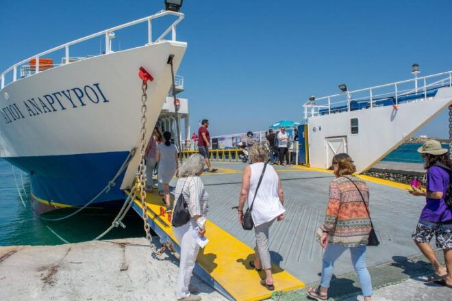 Paros & Antiparos Islands French Tour Including Lunch - What to Bring