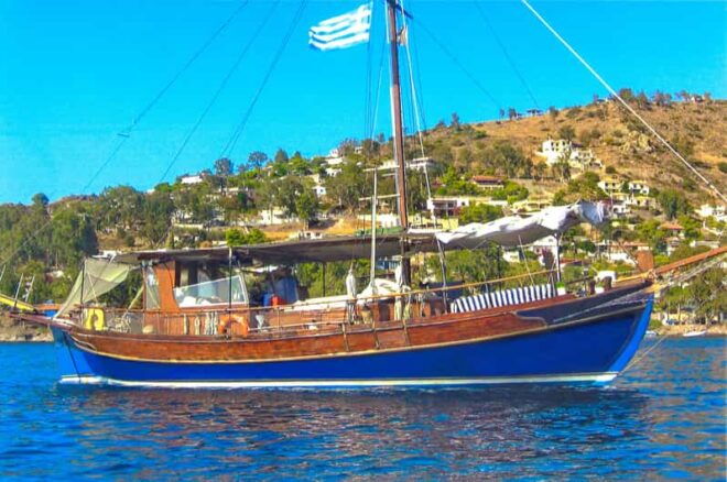 Paros Gaily Cruises Boat Galateia - Unique Swimming Experiences