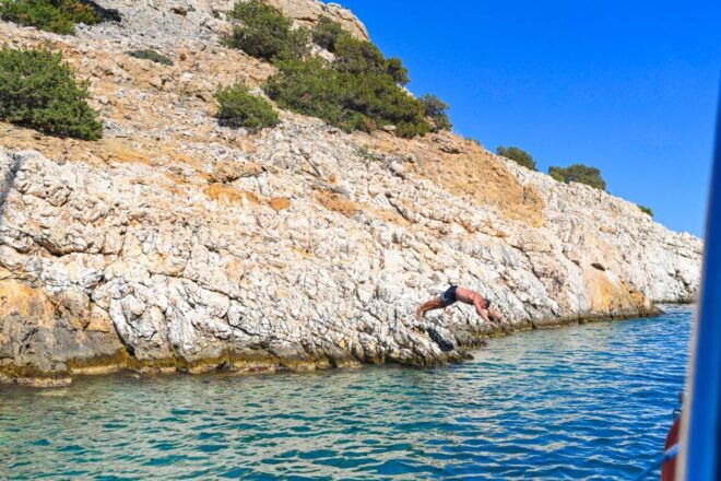 Paros: Iraklia, Schinoussa, & Naxos Sailing Tour With Lunch - Review Summary