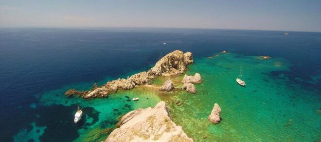 Paros: Parikia Bay Boat Trip With Snorkeling - Booking Process