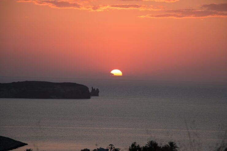 Paros: Parikia Bay Sunset Boat Tour With Snorkeling - Good To Know