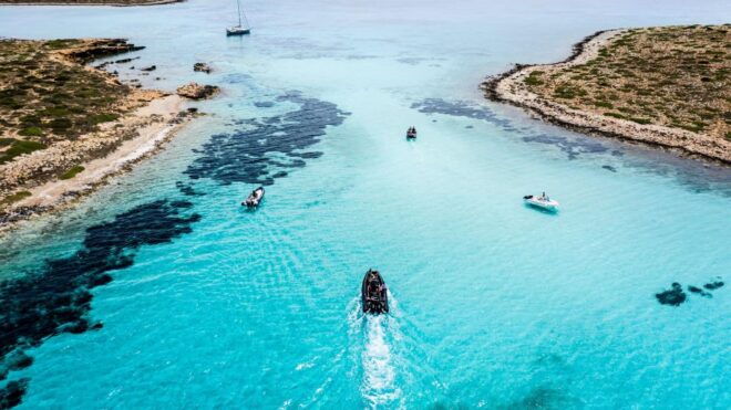 Paros: Premium Boat Private Rental Service - Private Group Experience