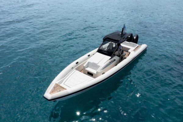 Paros: Private Boat Trip to Antiparos & Despotiko - Tips for the Trip