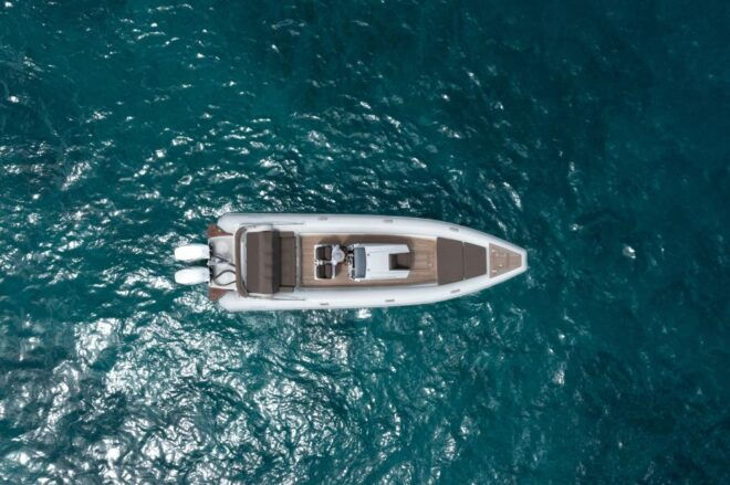 Paros: Private Boat Trip to Breathtaking Kimolos & Polyaigos - Polyaigos Island
