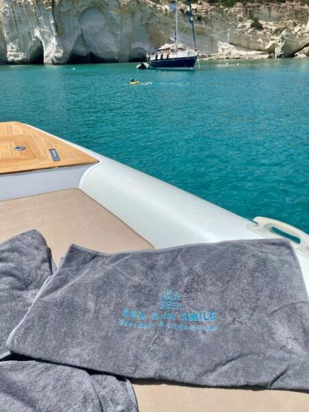 Paros: Private Boat Trip to Breathtaking Kimolos & Polyaigos - The Sum Up