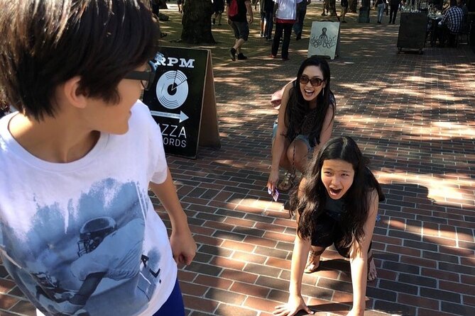 Participate in a Fun Scavenger Hunt in Davie by Wacky Walks - Event Highlights