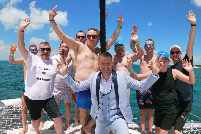 Party at Sea Private Tour with Music and Drinks - Good To Know