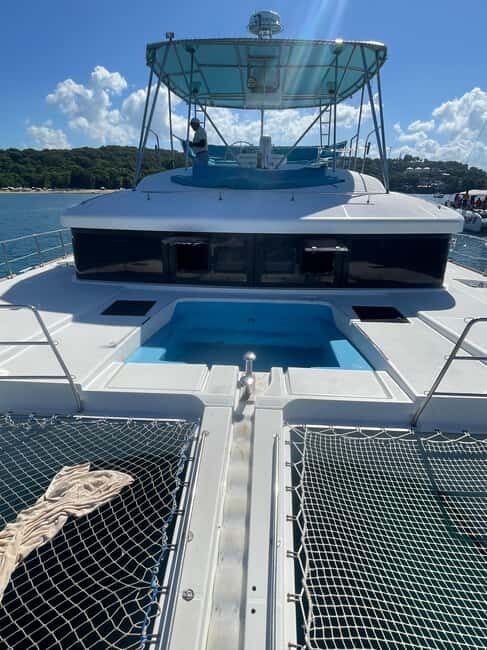 Party boat Catamaran: Lunch Drinks & Jacuzzi Puerto plata - Who Might Want to Skip It?