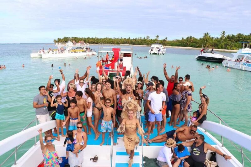 Party Boat in Punta Cana/Free Drinks and transportation inc - What to Expect from the Punta Cana Party Boat Tour