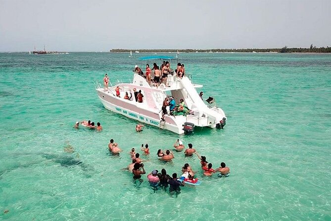 Party Boat in Punta Cana With Drinks and Transportation Included - Snacks and Snorkeling Equipment