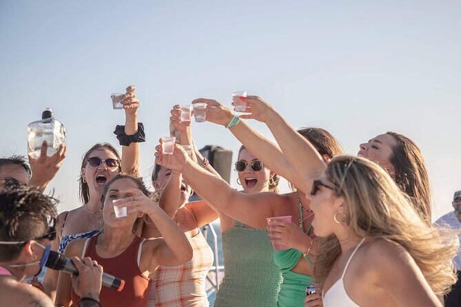 Party Cruise to the Arco de Cabo I Sunset Fajitas - The Experience and Itinerary  