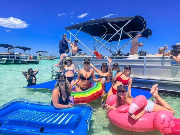 Party Pontoon Boat W/ Captain, Private up to 12ppl - Activity Details