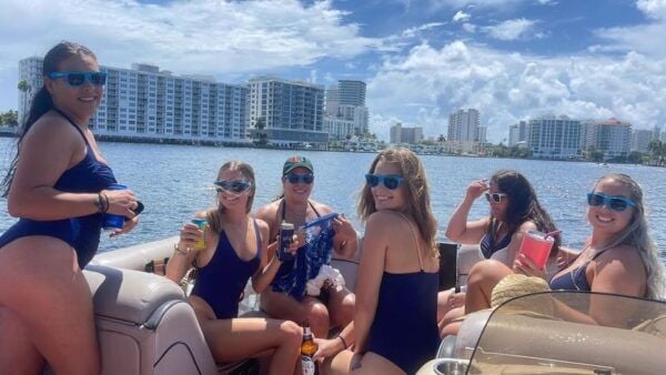 Party Pontoon Boat W/ Captain, Private up to 12ppl - The Sum Up