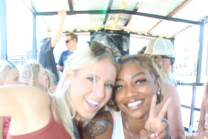 Party while Riding through Downtown Nashville - Exploring the Itinerary in Detail