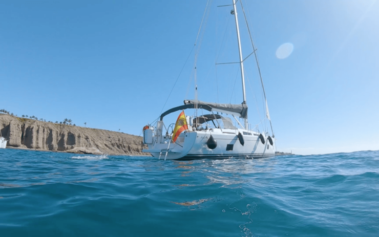 Pasito Blanco : 3H Private Sailing Tour With Food & Drinks - Experience Details