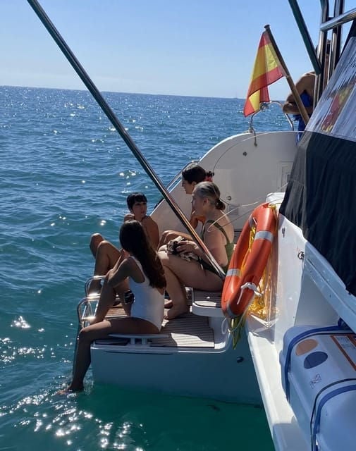 Pasito Blanco: Private Catamaran Excursion With Food & Drink - Preparing for the Excursion
