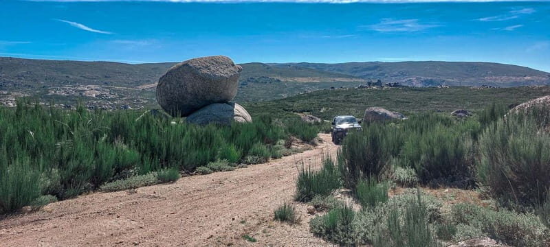 Passeio Guiado em 4x4 para conhecer a Serra da Estrela - Good To Know