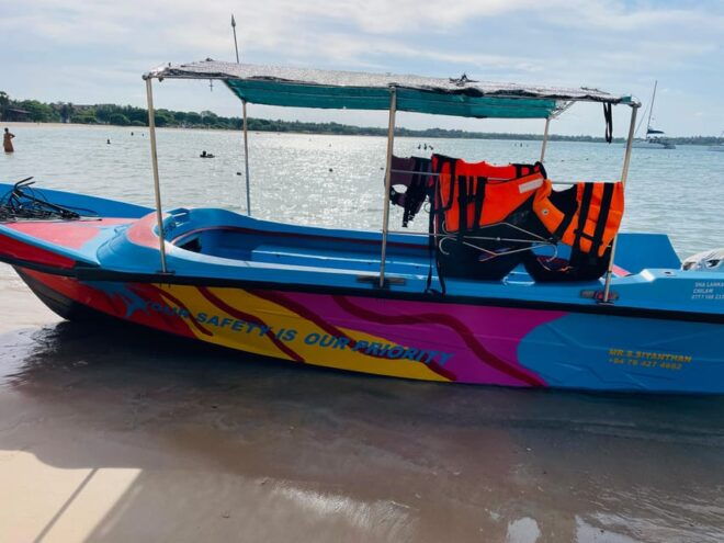 Passikudah Beach Glass Boat Ride Service - Booking Process