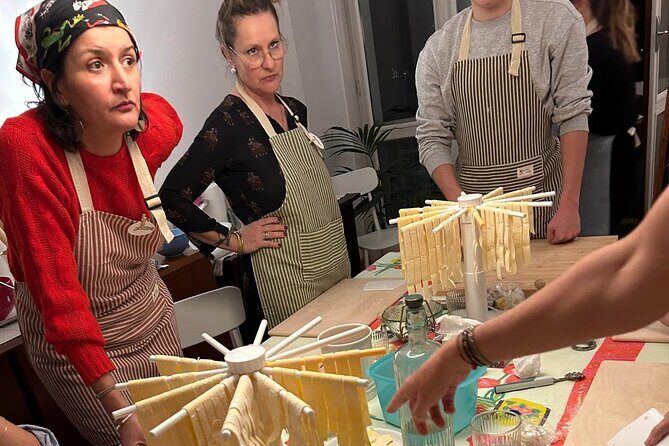 Pasta and Tiramisu join our cooking class - FAQ