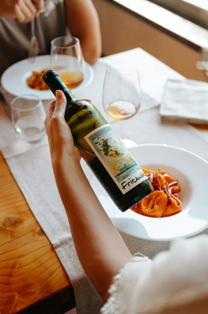 PASTA and WINE: an Experience Between Greenery and Peace, Taste and Companionship - A Journey Through Vineyards