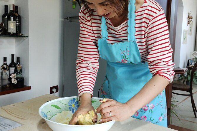 Pasta Class Cook Traditional -Sciacca-Wine included-Shuttle extra - Who Will Love This Tour?