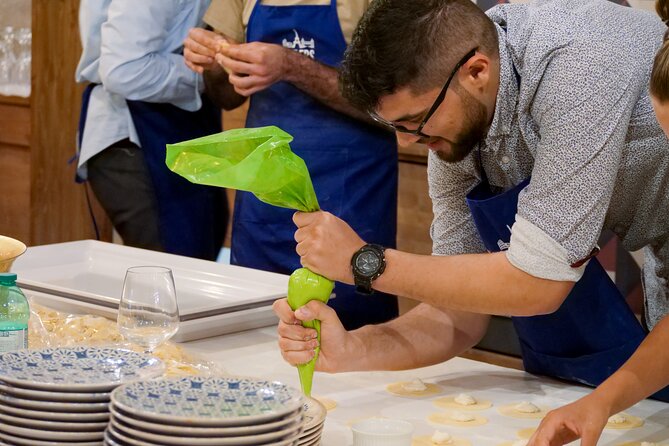 Pasta Making & Wine Tasting in a Roman Villa in Trastevere - Additional Details