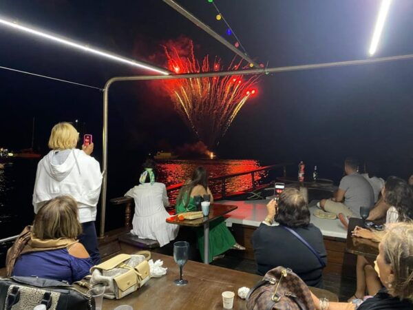 Pathos Scilla: Boat Tour Along the Entire Costa Viola - Dinner Under the Stars (2h)