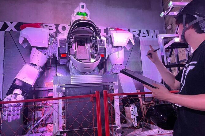Patlabor Lab Viewing the 5 Meter Robot - A Deep Dive into the Patlabor Lab Experience