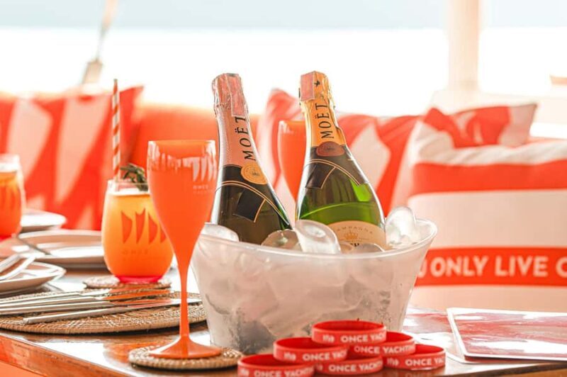 Pattaya: 3 Islands Hopping Day Tour on Catamaran with party - Authentic Thai Buffet and Refreshments