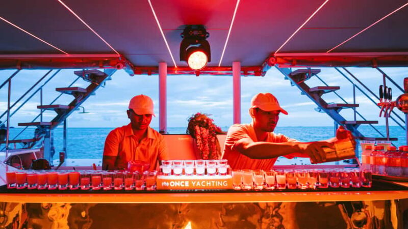 Pattaya: 3 Islands Yacht Sunset Party with Live DJ & Buffet - Authentic Insights from Reviews