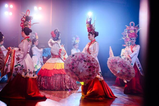 Pattaya: Alcazar Cabaret Discounted Admission Ticket - Stunning Music and Dance Numbers