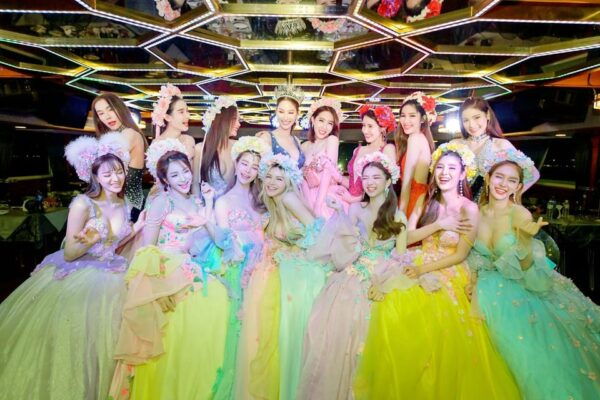 Pattaya: All Star Dinner Cruise, Cabaret Show & Beer Buffet - Questions You May Have