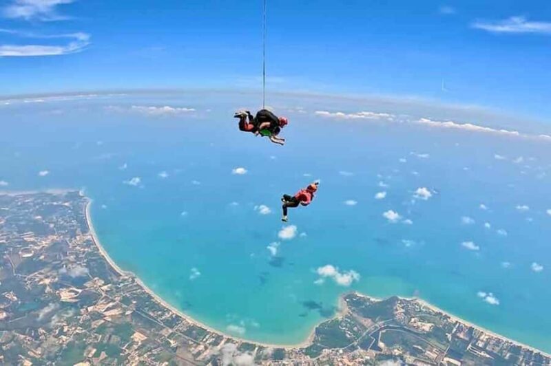 Pattaya-Bangkok Tandem Skydive with Ocean Views - FAQ