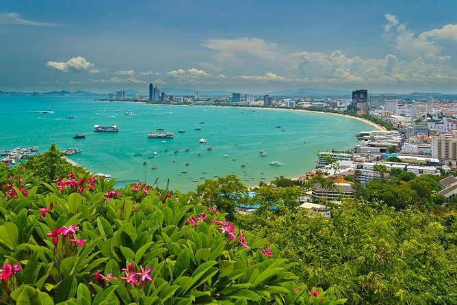 Pattaya City Tour & The Sanctuary Of Truth - Visit to Big Buddha Temple